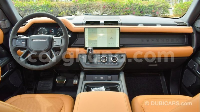 Big with watermark land rover defender ashanti import dubai 57047