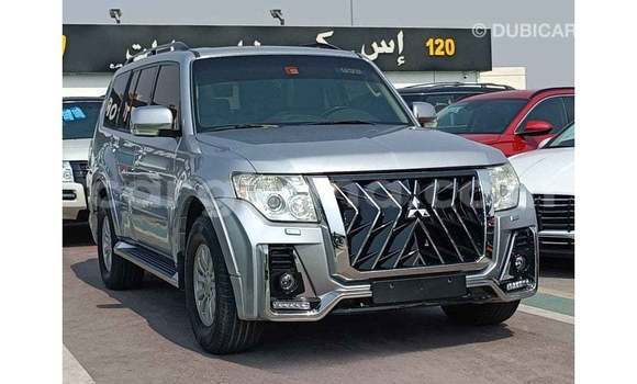 Buy Import Mitsubishi Pajero Silver Car in Import - Dubai in Ashanti Buy Import Mitsubishi Pajero Silver Car in Import - Dubai in Ashanti