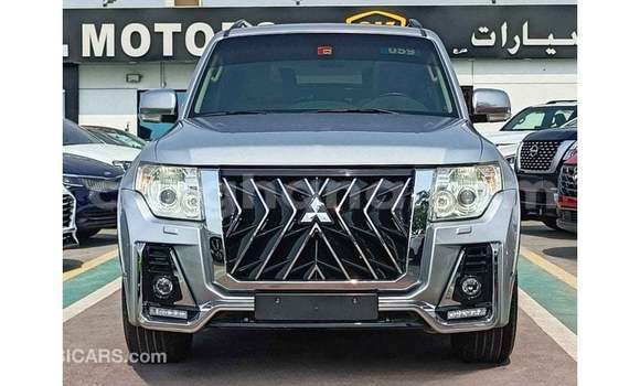 Buy Import Mitsubishi Pajero Silver Car in Import - Dubai in Ashanti Buy Import Mitsubishi Pajero Silver Car in Import - Dubai in Ashanti