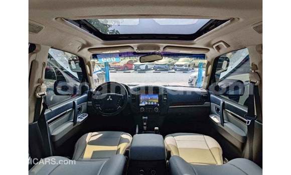 Buy Import Mitsubishi Pajero Silver Car in Import - Dubai in Ashanti Buy Import Mitsubishi Pajero Silver Car in Import - Dubai in Ashanti
