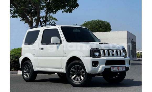 Ra Imported Suzuki Jimny funfun Ọkọ̀ in Import - Dubai ni Ashanti Ra Imported Suzuki Jimny funfun Ọkọ̀ in Import - Dubai ni Ashanti