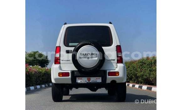Ra Imported Suzuki Jimny funfun Ọkọ̀ in Import - Dubai ni Ashanti Ra Imported Suzuki Jimny funfun Ọkọ̀ in Import - Dubai ni Ashanti