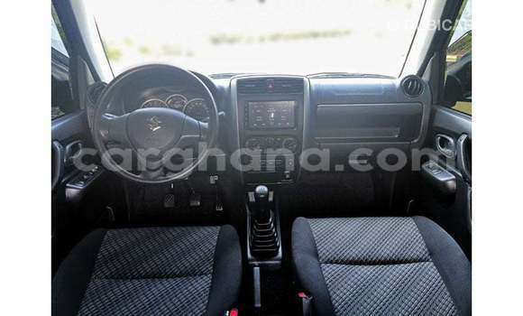 Ra Imported Suzuki Jimny funfun Ọkọ̀ in Import - Dubai ni Ashanti Ra Imported Suzuki Jimny funfun Ọkọ̀ in Import - Dubai ni Ashanti
