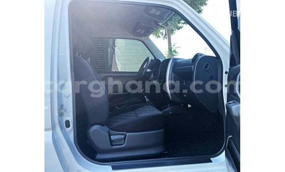 Ra Imported Suzuki Jimny funfun Ọkọ̀ in Import - Dubai ni Ashanti Ra Imported Suzuki Jimny funfun Ọkọ̀ in Import - Dubai ni Ashanti