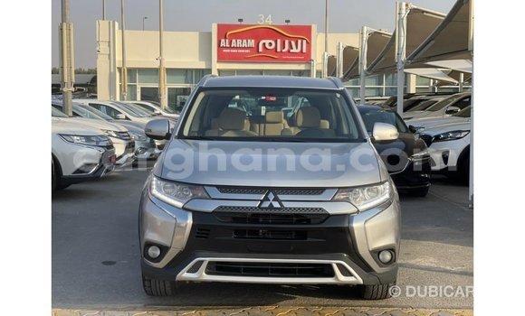 Sayi Imported Mitsubishi Outlander Azurfa Mota in Import - Dubai a Ashanti Sayi Imported Mitsubishi Outlander Azurfa Mota in Import - Dubai a Ashanti