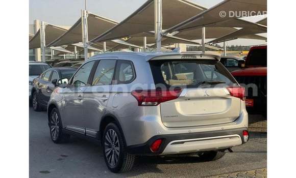Sayi Imported Mitsubishi Outlander Azurfa Mota in Import - Dubai a Ashanti Sayi Imported Mitsubishi Outlander Azurfa Mota in Import - Dubai a Ashanti