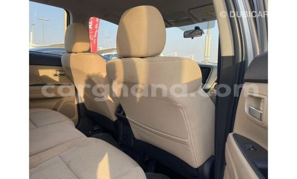 Sayi Imported Mitsubishi Outlander Azurfa Mota in Import - Dubai a Ashanti Sayi Imported Mitsubishi Outlander Azurfa Mota in Import - Dubai a Ashanti