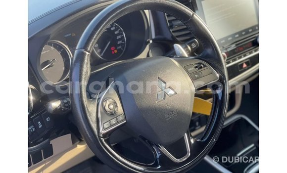 Sayi Imported Mitsubishi Outlander Azurfa Mota in Import - Dubai a Ashanti Sayi Imported Mitsubishi Outlander Azurfa Mota in Import - Dubai a Ashanti