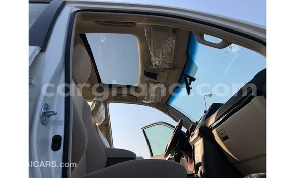 Sayi Imported Toyota Prado White Mota in Import - Dubai a Ashanti Sayi Imported Toyota Prado White Mota in Import - Dubai a Ashanti