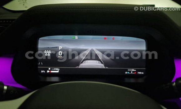 Ra Imported Land Rover Defender funfun Ọkọ̀ in Import - Dubai ni Ashanti Ra Imported Land Rover Defender funfun Ọkọ̀ in Import - Dubai ni Ashanti