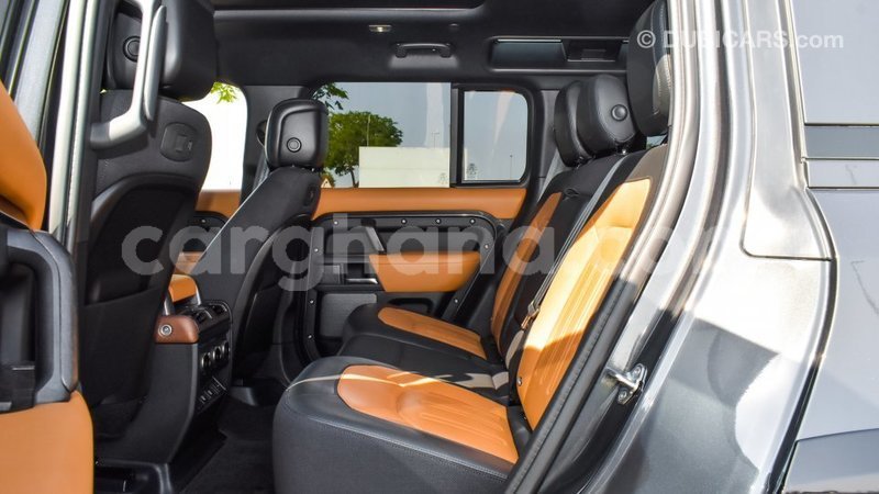 Big with watermark land rover defender ashanti import dubai 57063