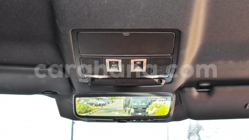 Big with watermark land rover defender ashanti import dubai 57063