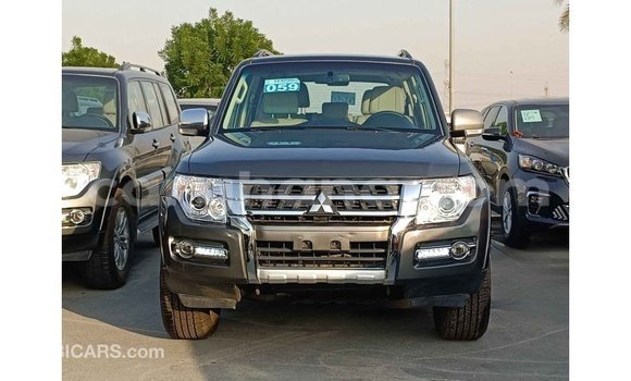 Buy Import Mitsubishi Pajero White Car in Import - Dubai in Ashanti Buy Import Mitsubishi Pajero White Car in Import - Dubai in Ashanti