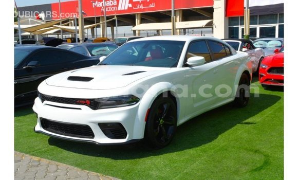 Sayi Imported Dodge Charger White Mota in Import - Dubai a Ashanti Sayi Imported Dodge Charger White Mota in Import - Dubai a Ashanti