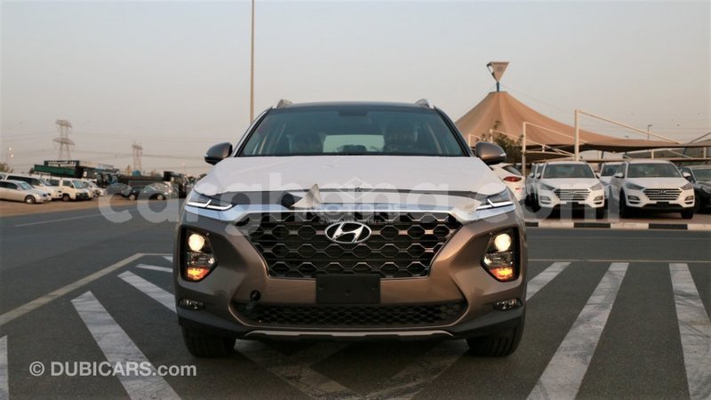 Big with watermark hyundai santa fe ashanti import dubai 10591