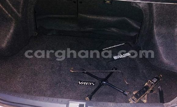 Sayi Na hannu Toyota Yaris White Mota in Accra a Greater Accra Sayi Na hannu Toyota Yaris White Mota in Accra a Greater Accra