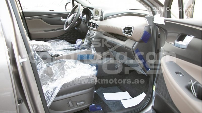 Big with watermark hyundai santa fe ashanti import dubai 10591