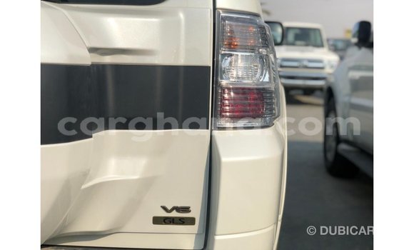 Sayi Imported Mitsubishi Pajero White Mota in Import - Dubai a Ashanti Sayi Imported Mitsubishi Pajero White Mota in Import - Dubai a Ashanti