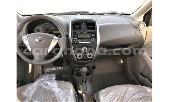 Sayi Imported Nissan Sunny White Mota in Import - Dubai a Ashanti Sayi Imported Nissan Sunny White Mota in Import - Dubai a Ashanti