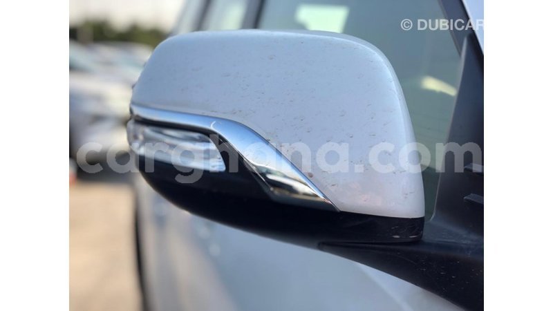 Big with watermark toyota prado ashanti import dubai 10605