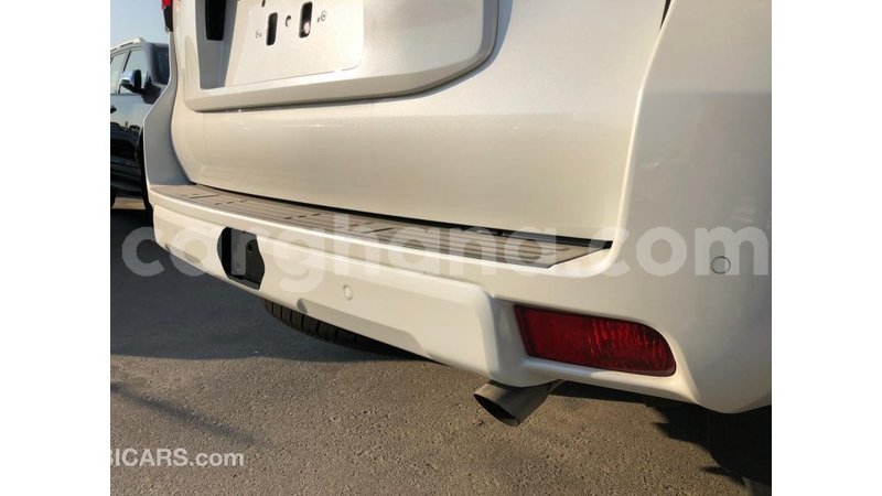 Big with watermark toyota prado ashanti import dubai 10605