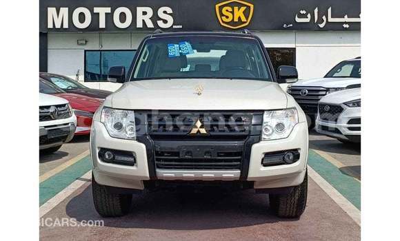 Buy Import Mitsubishi Pajero White Car in Import - Dubai in Ashanti Buy Import Mitsubishi Pajero White Car in Import - Dubai in Ashanti