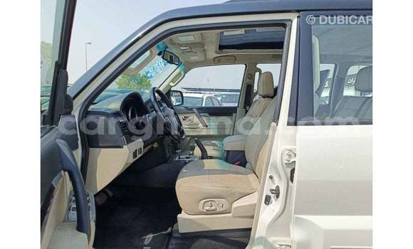 Buy Import Mitsubishi Pajero White Car in Import - Dubai in Ashanti Buy Import Mitsubishi Pajero White Car in Import - Dubai in Ashanti