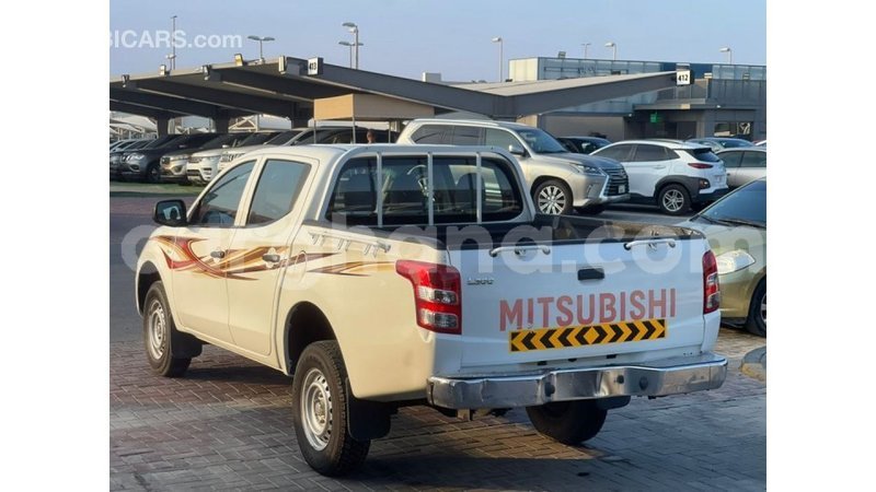 Big with watermark mitsubishi l200 ashanti import dubai 57128