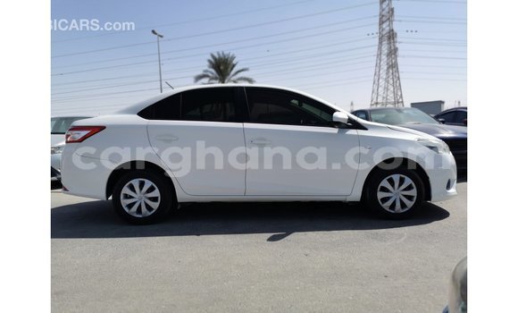 Sayi Imported Toyota Yaris White Mota in Import - Dubai a Ashanti Sayi Imported Toyota Yaris White Mota in Import - Dubai a Ashanti