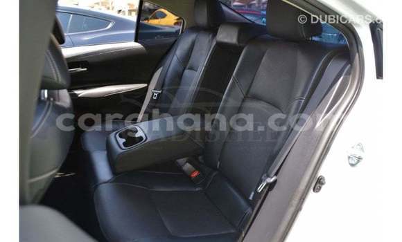Buy Import Toyota Corolla White Car in Import - Dubai in Ashanti Buy Import Toyota Corolla White Car in Import - Dubai in Ashanti
