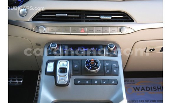 Ra Imported Hyundai Accent funfun Ọkọ̀ in Import - Dubai ni Ashanti Ra Imported Hyundai Accent funfun Ọkọ̀ in Import - Dubai ni Ashanti