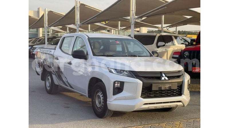 Big with watermark mitsubishi l200 ashanti import dubai 57181