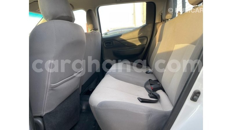 Big with watermark mitsubishi l200 ashanti import dubai 57181