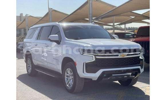 Sayi Imported Chevrolet Suburban White Mota in Import - Dubai a Ashanti