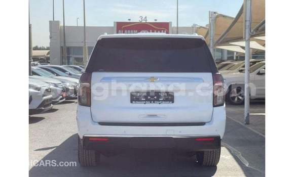 Ra Imported Chevrolet Suburban funfun Ọkọ̀ in Import - Dubai ni Ashanti Ra Imported Chevrolet Suburban funfun Ọkọ̀ in Import - Dubai ni Ashanti