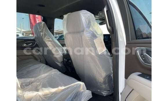 Ra Imported Chevrolet Suburban funfun Ọkọ̀ in Import - Dubai ni Ashanti Ra Imported Chevrolet Suburban funfun Ọkọ̀ in Import - Dubai ni Ashanti