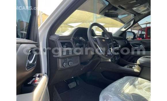 Ra Imported Chevrolet Suburban funfun Ọkọ̀ in Import - Dubai ni Ashanti Ra Imported Chevrolet Suburban funfun Ọkọ̀ in Import - Dubai ni Ashanti