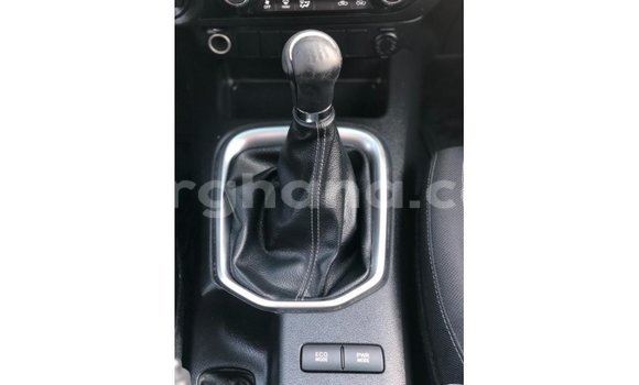 Ra Imported Toyota Hilux funfun Ọkọ̀ in Import - Dubai ni Ashanti Ra Imported Toyota Hilux funfun Ọkọ̀ in Import - Dubai ni Ashanti