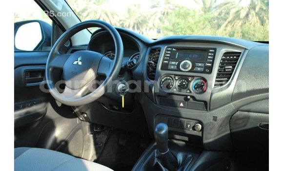 Ra Imported Mitsubishi L200 funfun Ọkọ̀ in Import - Dubai ni Ashanti Ra Imported Mitsubishi L200 funfun Ọkọ̀ in Import - Dubai ni Ashanti