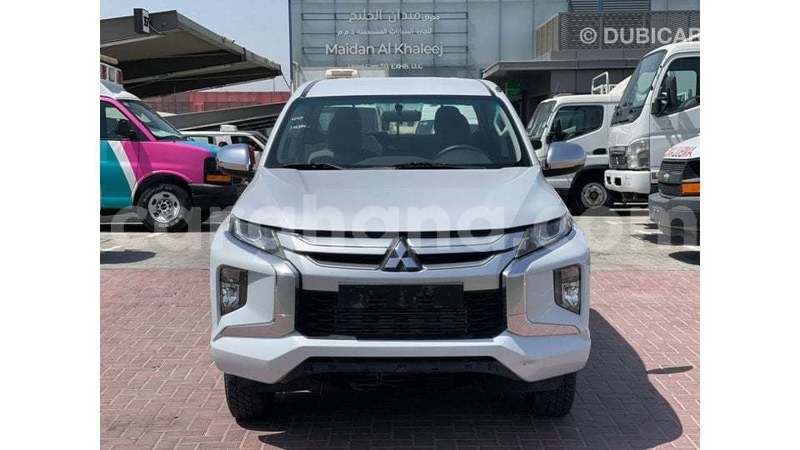 Big with watermark mitsubishi l200 ashanti import dubai 57208