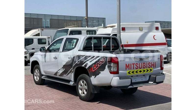 Big with watermark mitsubishi l200 ashanti import dubai 57208