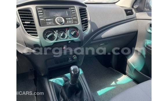 Sayi Imported Mitsubishi L200 White Mota in Import - Dubai a Ashanti Sayi Imported Mitsubishi L200 White Mota in Import - Dubai a Ashanti