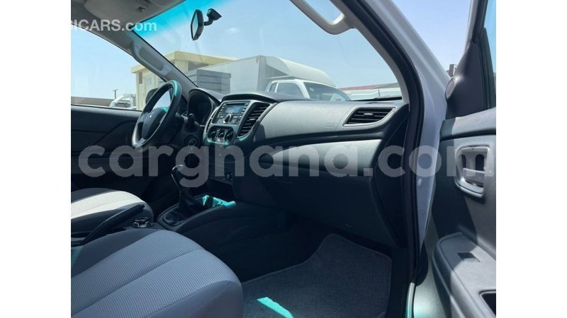 Big with watermark mitsubishi l200 ashanti import dubai 57208