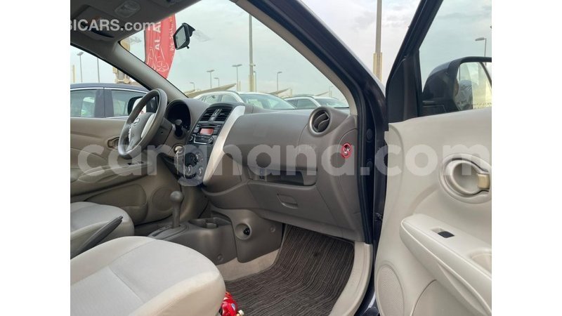 Big with watermark nissan sunny ashanti import dubai 57209