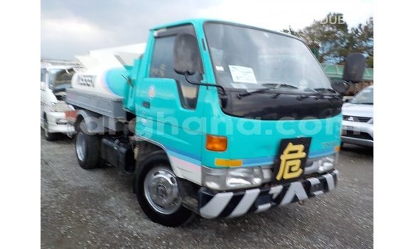 Buy Import Toyota 4Runner Green Car in Import - Dubai in Ashanti Buy Import Toyota 4Runner Green Car in Import - Dubai in Ashanti