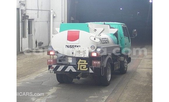 Buy Import Toyota 4Runner Green Car in Import - Dubai in Ashanti Buy Import Toyota 4Runner Green Car in Import - Dubai in Ashanti