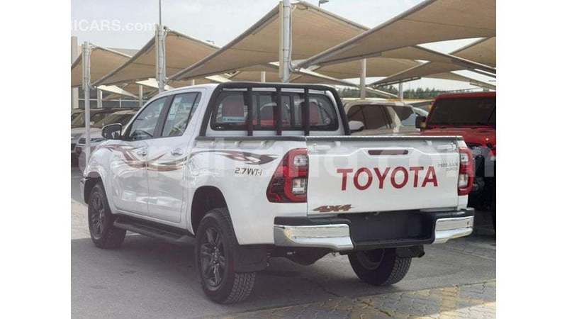 Big with watermark toyota hilux ashanti import dubai 57213