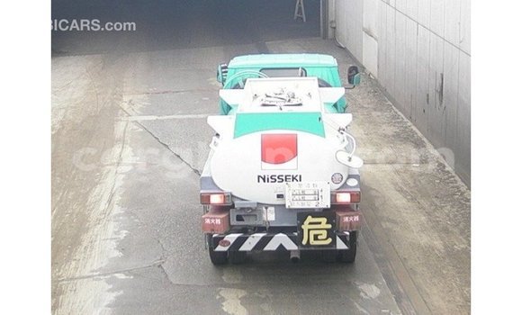 Buy Import Toyota 4Runner Green Car in Import - Dubai in Ashanti Buy Import Toyota 4Runner Green Car in Import - Dubai in Ashanti