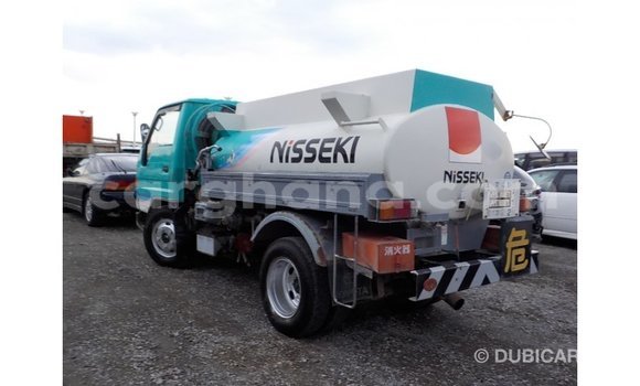 Buy Import Toyota 4Runner Green Car in Import - Dubai in Ashanti Buy Import Toyota 4Runner Green Car in Import - Dubai in Ashanti