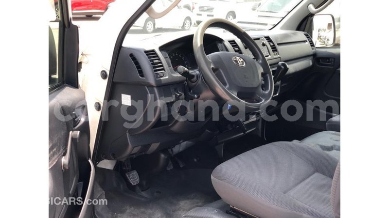 Big with watermark toyota hiace ashanti import dubai 10646